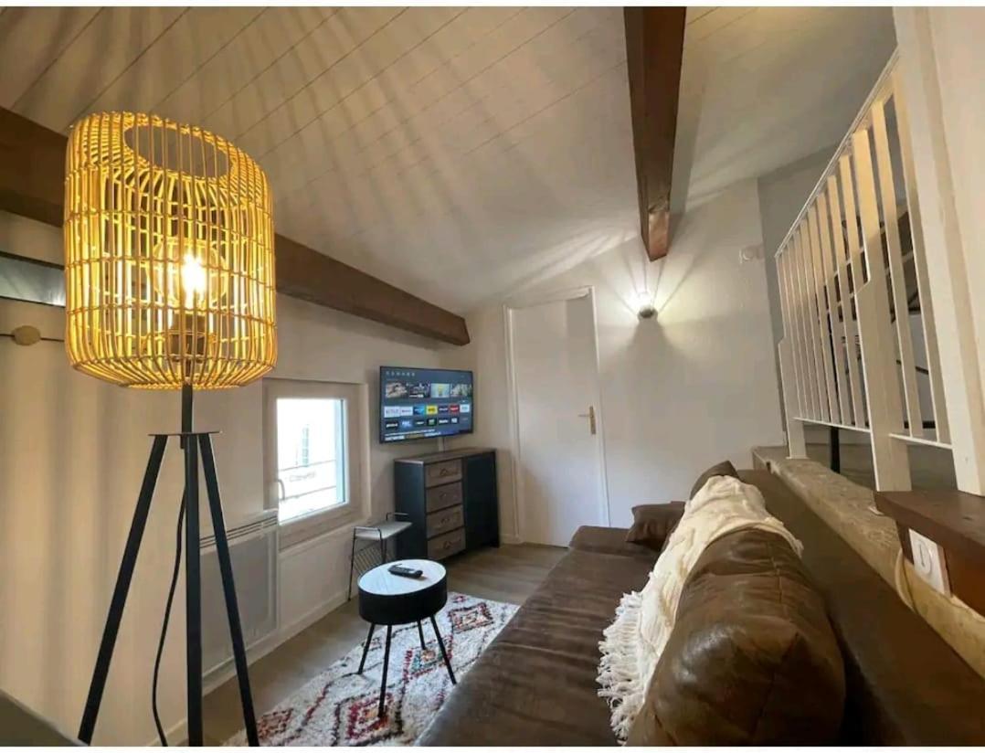 Le Loft Berbere - Ideal Couples, Familles, Business - Centre Historique, Wifi , Netflix Niort Exterior foto